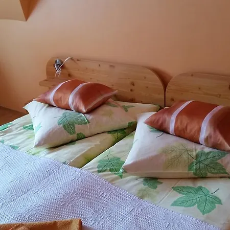 Marta M Bed & Breakfast 3*